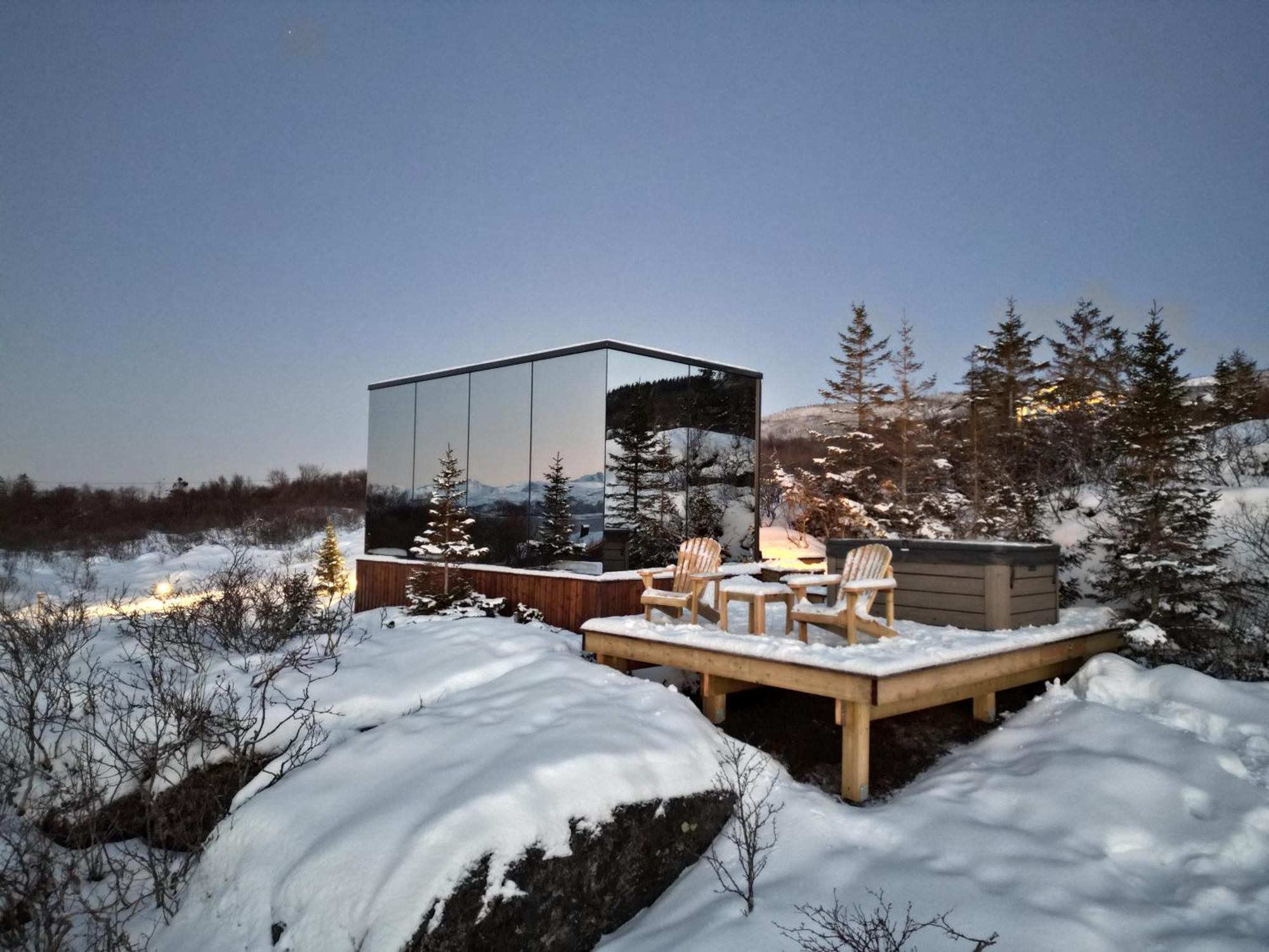 Wonderinn Arctic Utstrand 외부 사진